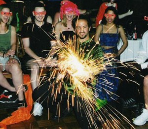 Simon Winthrop - Hire A Magician
